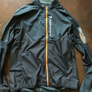 Peak performance lightweight jacket